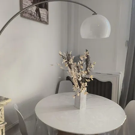 Lerelaisdodile1 - Luxe - Ideal Couple & Pro - Hyper Centre - - Tramway - Parkingpossible - Entree Autonome Apartment Valenciennes