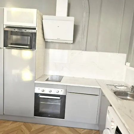 Apartment Lerelaisdodile1 - Luxe - Ideal Couple & Pro - Hyper Centre - - Tramway - Parkingpossible - Entree Autonome